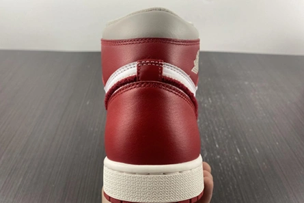 Jordan 1 High OG Newstalgia Chenille DJ4891-061 Resilient 185
