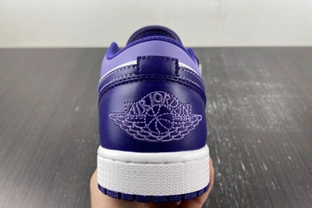 Trendsetting Jordan 1 Low 553558-515 133