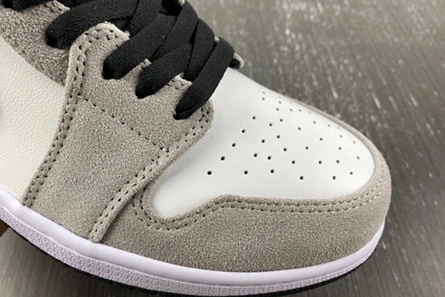 Jordan 1 Low DX4334-008 Vibrant 116