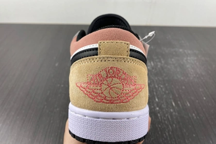 Jordan 1 Low DX4334-008 Vibrant 116