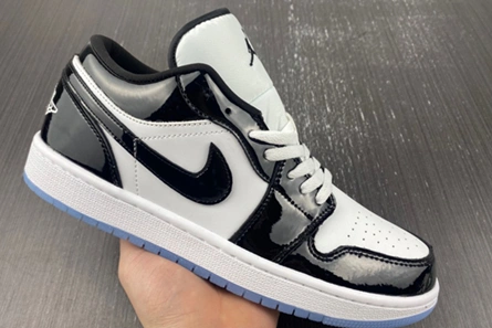 Jordan 1 Low SE Concord DV1309-100 Durable 157