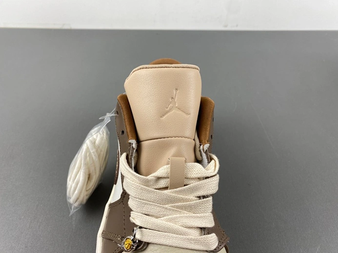 Jordan 1 Low SE Hemp Light British Tan HF5753-221 Modern 5
