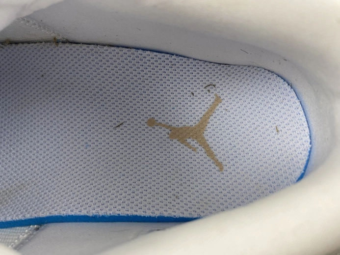 Classic Jordan 1 Low SE Metallic Zinc HQ3529-099 19