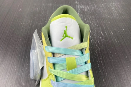 Jordan 1 Low Sail White Oil Green (W) FD9906-131 DailyWear 132