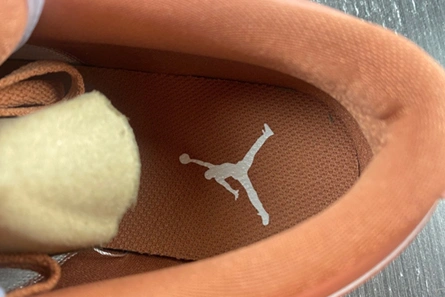 Jordan 1 Low Sky J Orange  DC0774-080 Resilient 4698