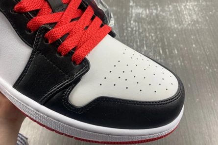 Fashionable Jordan 1 Mid Gym Red Black Toe DQ8426-106 57