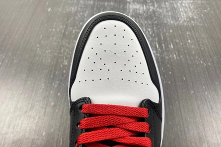 Fashionable Jordan 1 Mid Gym Red Black Toe DQ8426-106 57