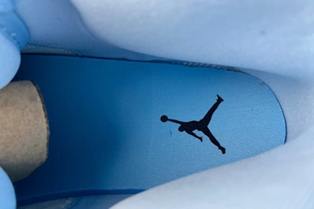 Jordan 1 Mid SE Ice Blue (2023)  DV1308-104 Stylish 136