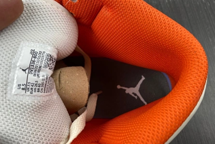 Jordan 1 Mid SE Orange Suede DV1336-800 ModernLook 110