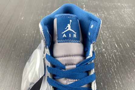 Jordan 1 Mid True Blue  DQ8426-014 StreetReady 137