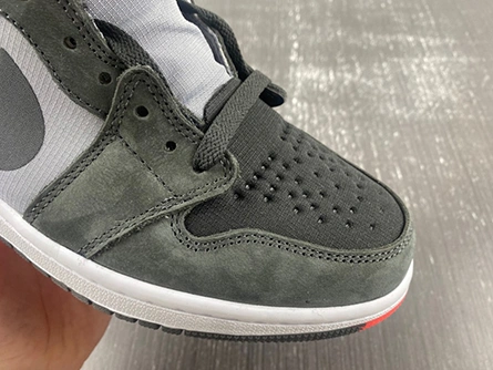 Refined Jordan 1 Retro High Element Gore-Tex Black Infrared  DB2889-002 41