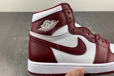 ModernLook Jordan 1 Retro High OG Artisanal Team Red DZ5485-160 54
