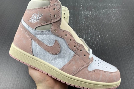 Jordan 1 Retro High OG Atmosphere Pink (Women's)  FD2596-600 Breathable 139