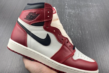 Sophisticated Jordan 1 Retro High OG Lost and Found DZ5485-612 174