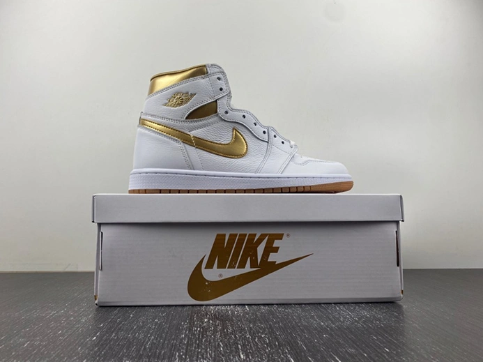 Cozy Jordan 1 Retro High OG Metallic Gold (Women's)  FD2596-107 58