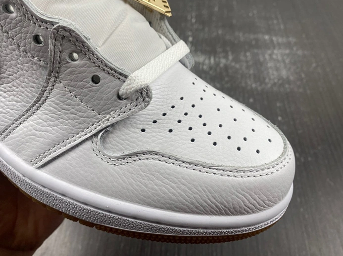 Cozy Jordan 1 Retro High OG Metallic Gold (Women's)  FD2596-107 58