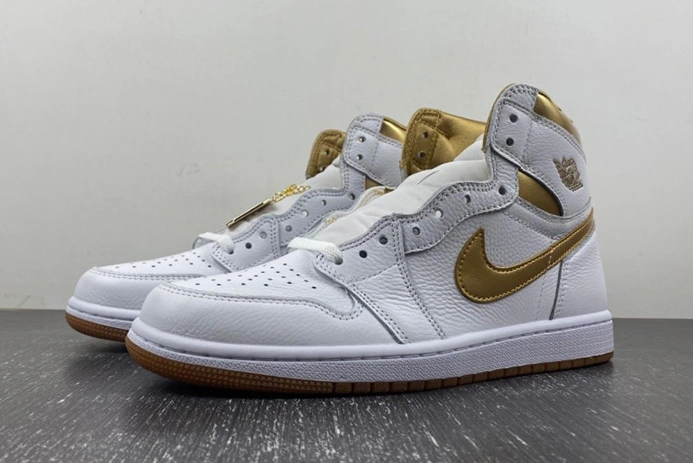 Cozy Jordan 1 Retro High OG Metallic Gold (Women's)  FD2596-107 58