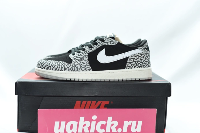 Comfortable Jordan 1 Retro Low OG Black Cement CZ0790-001 119