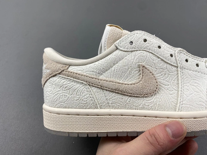 Jordan 1 Retro Low OG Chris Paul  FZ0455-200 Practical 71