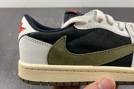 Jordan 1 Retro Low OG SP Travis Scott Olive  DZ5908-106 Functional 2141
