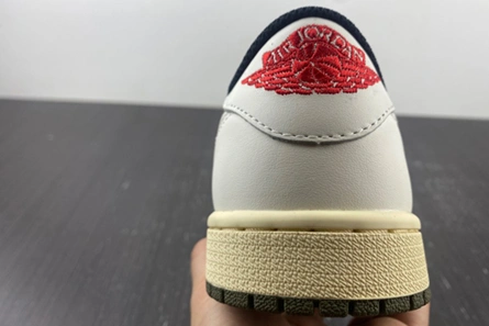 Minimalist Jordan 1 Retro Low OG SP Travis Scott Olive (W)  DZ4137-106 155