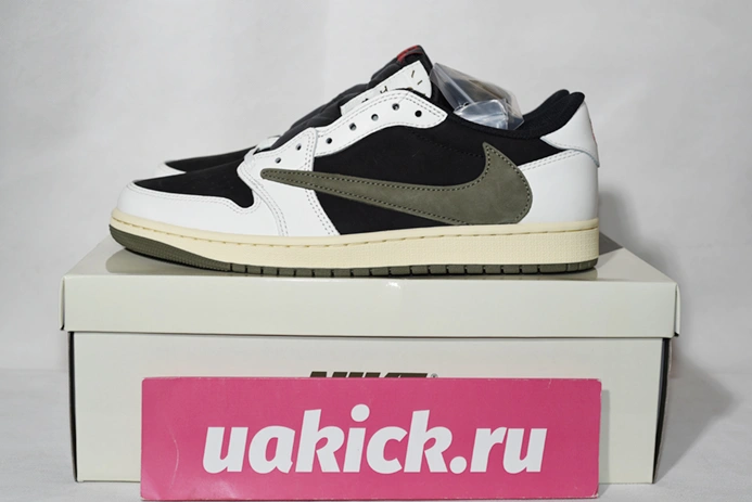 Minimalist Jordan 1 Retro Low OG SP Travis Scott Olive (W)  DZ4137-106 155
