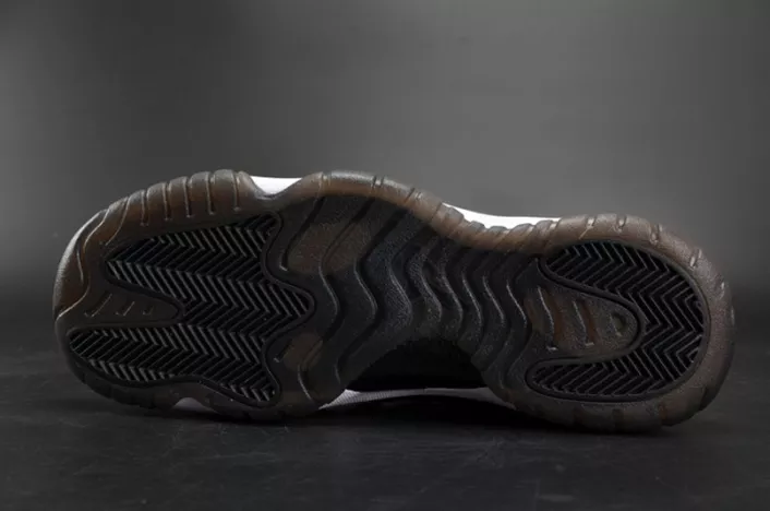 Jordan 11 Retro Heiress Black Stingray (GS) 852625-030 Durable 705