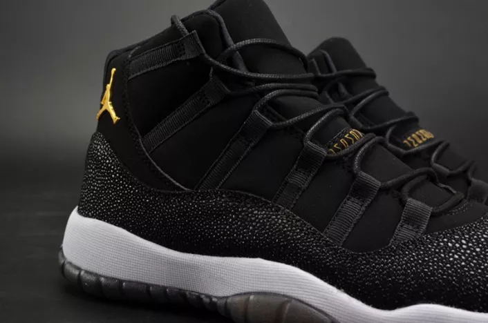 Jordan 11 Retro Heiress Black Stingray (GS) 852625-030 Durable 705