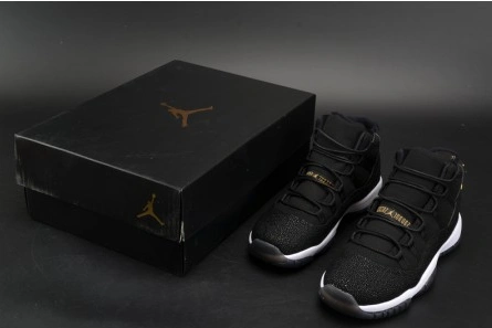 Jordan 11 Retro Heiress Black Stingray (GS) 852625-030 Durable 705