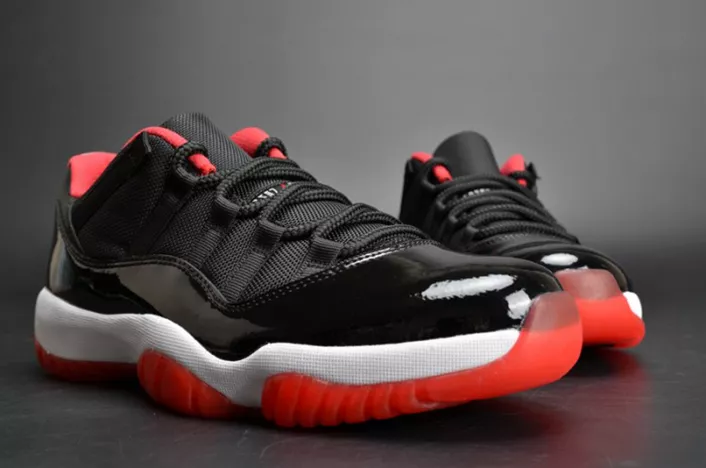 SmartChoice Jordan 11 Retro Low Bred 528895-012 716