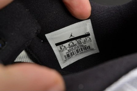 Jordan 11 Retro Low Concord 528895-153 Breathable 712