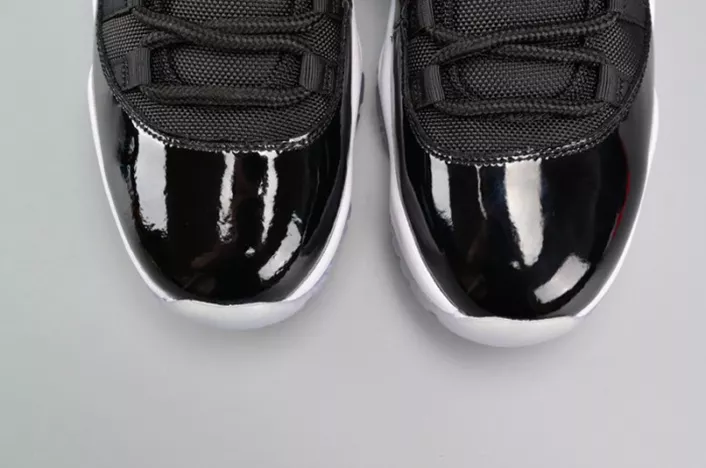 Jordan 11 Retro Low Infrared 528895-023 Comfortable 727