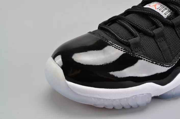 Jordan 11 Retro Low Infrared 528895-023 Comfortable 727