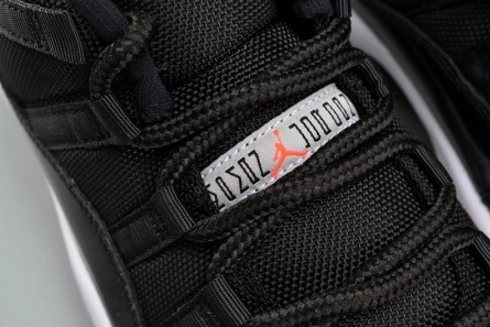 Jordan 11 Retro Low Infrared 528895-023 Comfortable 727