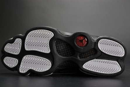 WellDesigned Jordan 13 Retro Love and Respect 888164-112 816