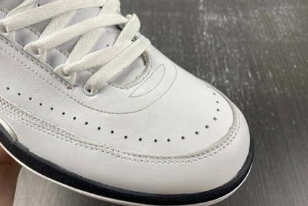 Jordan 2 Retro OG Chicago  DX2454-106 Timeless 346