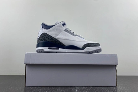 Lightweight Jordan 3 Retro Midnight Navy  CT8532-140 361