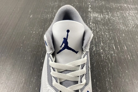 Lightweight Jordan 3 Retro Midnight Navy  CT8532-140 361