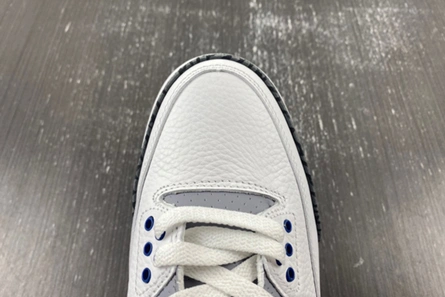 Lightweight Jordan 3 Retro Midnight Navy  CT8532-140 361