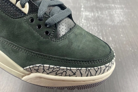Efficient Jordan 3 Retro Off Noir CK9246-001 384