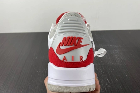 Jordan 3 Retro Tinker White University Red CJ0939-100 Timeless 390
