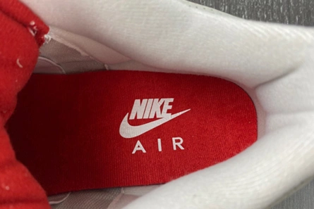 Jordan 3 Retro Tinker White University Red CJ0939-100 Timeless 390