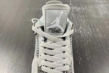 Jordan 4 Retro Frozen Moments  AQ9129-001 Reliable 452