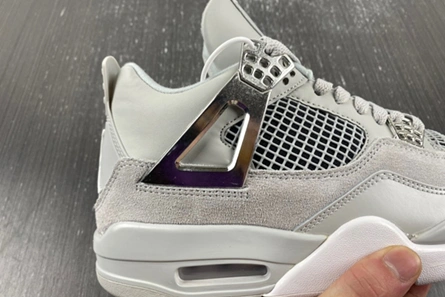 Jordan 4 Retro Frozen Moments  AQ9129-001 Reliable 452