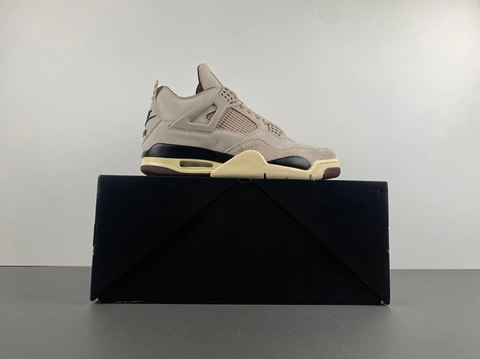 Jordan 4 Retro OG SP A Ma Maniére While You Were Sleeping (Women's)  FZ4810-200 Versatile 426