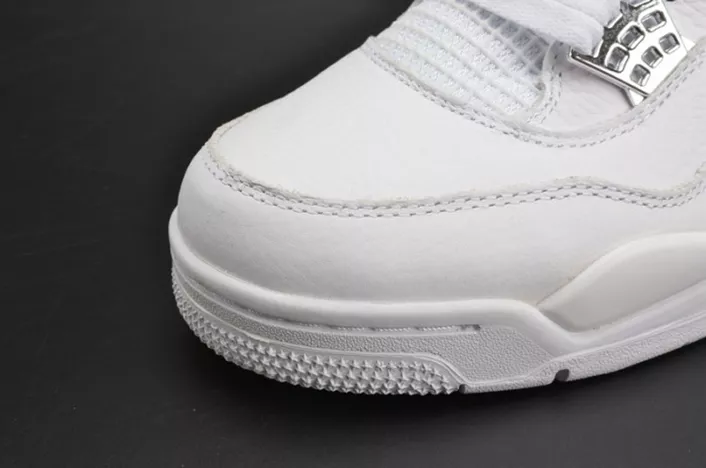 SportInspired Jordan 4 Retro Pure Money 308497-100 550