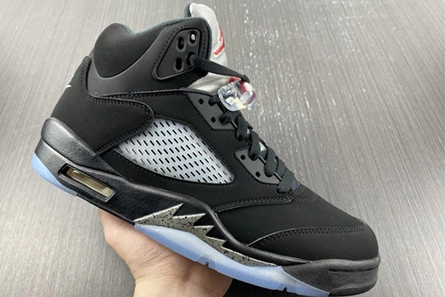 Jordan 5 Retro Black Metallic 845035-003 Stylish 567