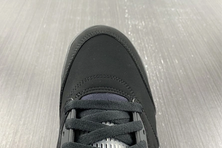 Jordan 5 Retro Black Metallic 845035-003 Stylish 567