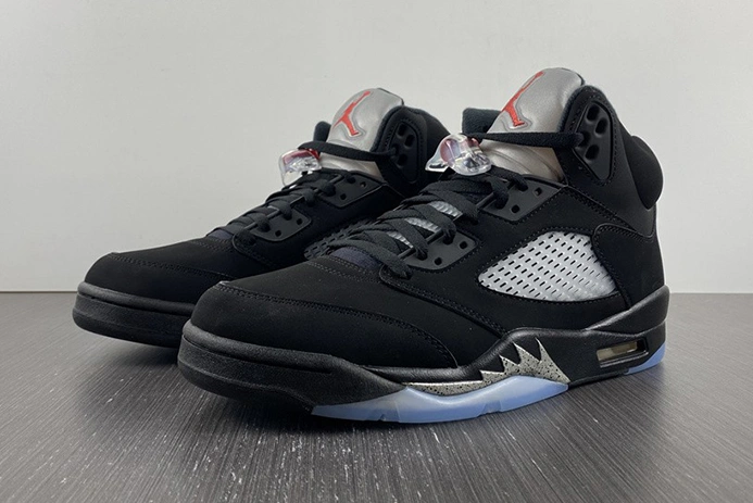 Jordan 5 Retro Black Metallic 845035-003 Stylish 567
