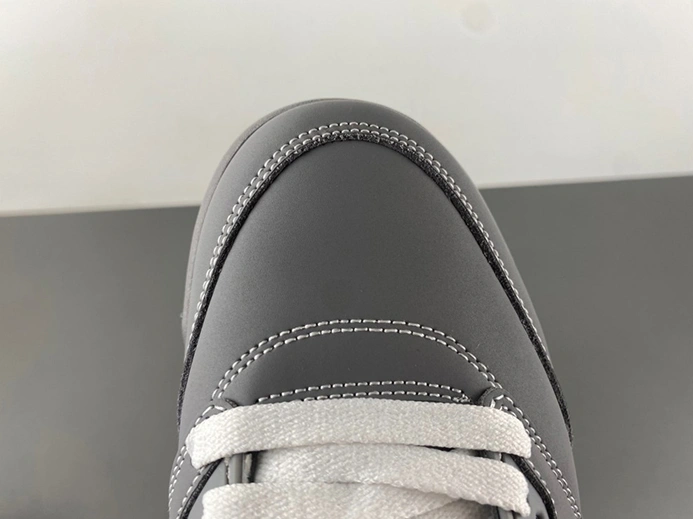 Jordan 5 Retro Wolf Grey  136027-005 ModernLook 551